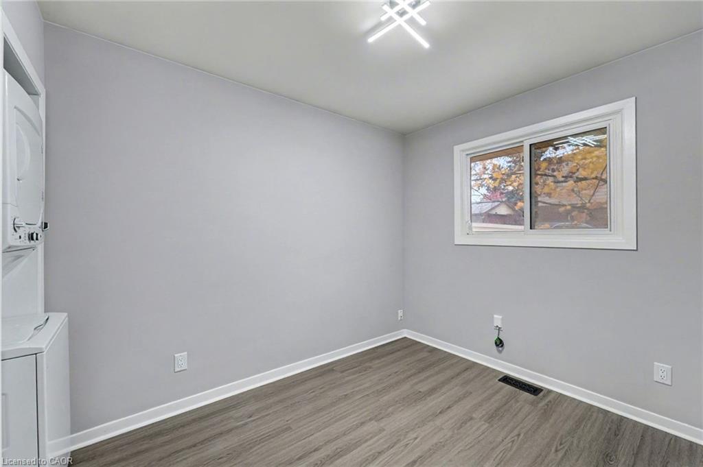 49 Beatrice Street W, Oshawa, ON - Indoor