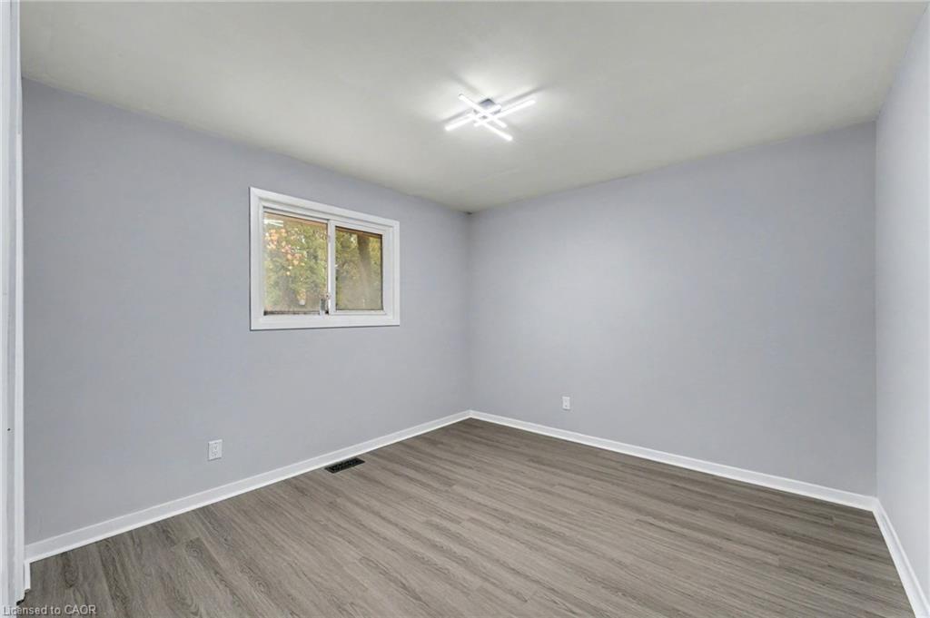 49 Beatrice Street W, Oshawa, ON - Indoor Photo Showing Other Room