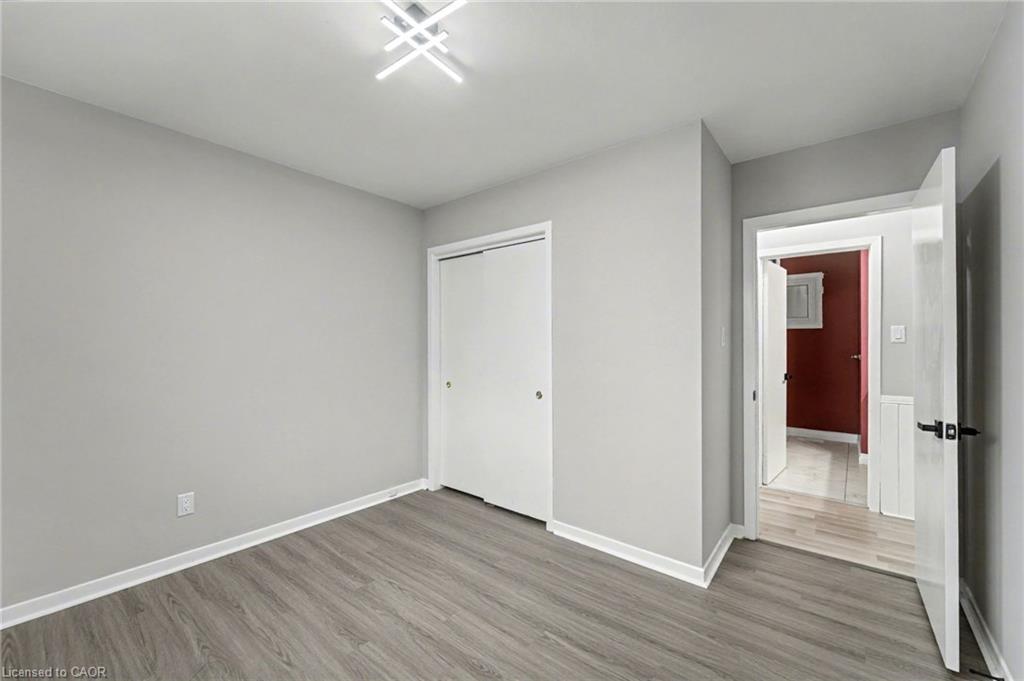 49 Beatrice Street W, Oshawa, ON - Indoor Photo Showing Other Room