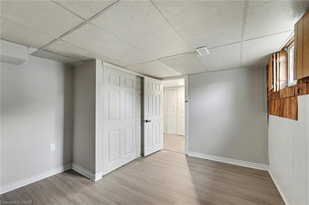 49 Beatrice Street W, Oshawa, ON - Indoor Photo Showing Other Room