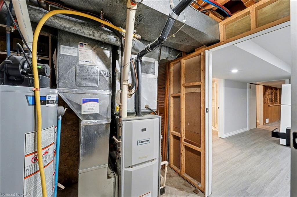 49 Beatrice Street W, Oshawa, ON - Indoor Photo Showing Basement