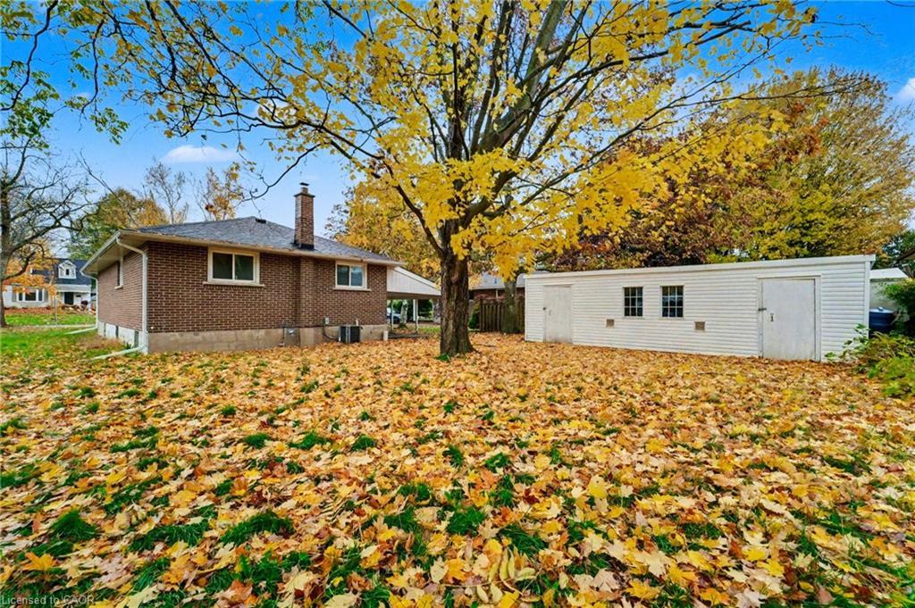 49 Beatrice Street W, Oshawa, ON - Outdoor