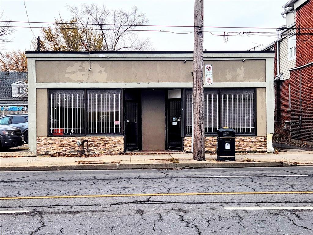 1342 Barton Street E, Hamilton, ON