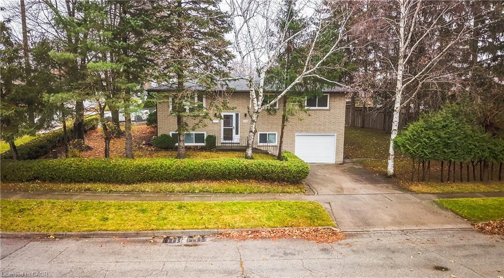48 Mark Crescent, Cambridge, ON - Outdoor