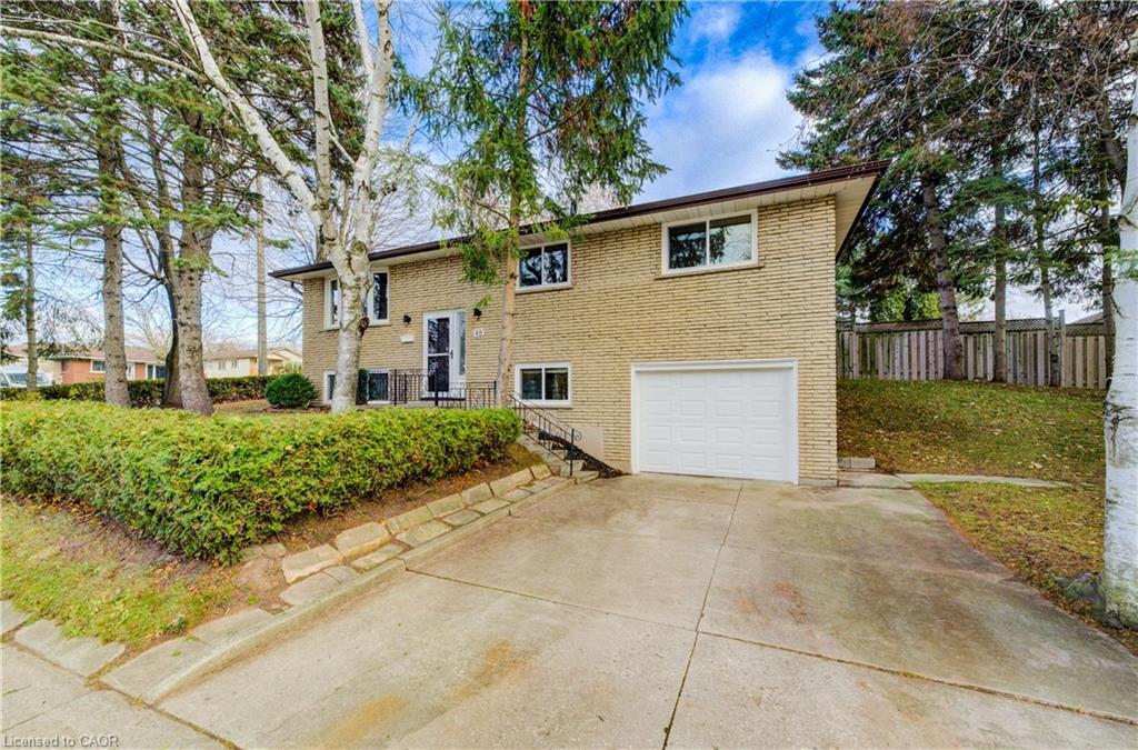 48 Mark Crescent, Cambridge, ON - Outdoor