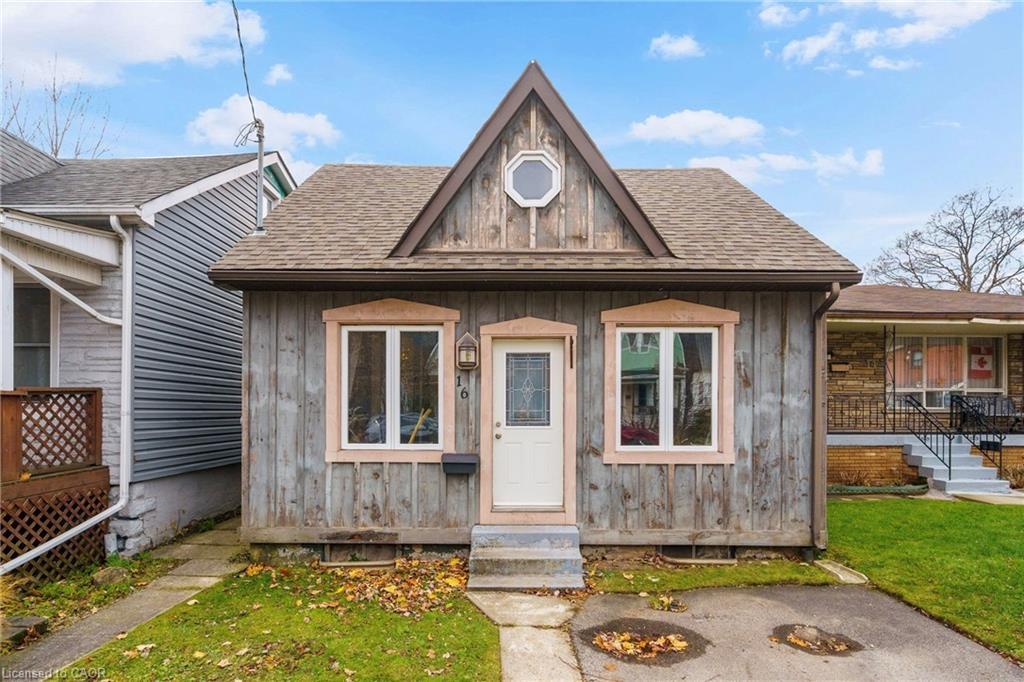 16 Edison Street, Hamilton, ON - Outdoor