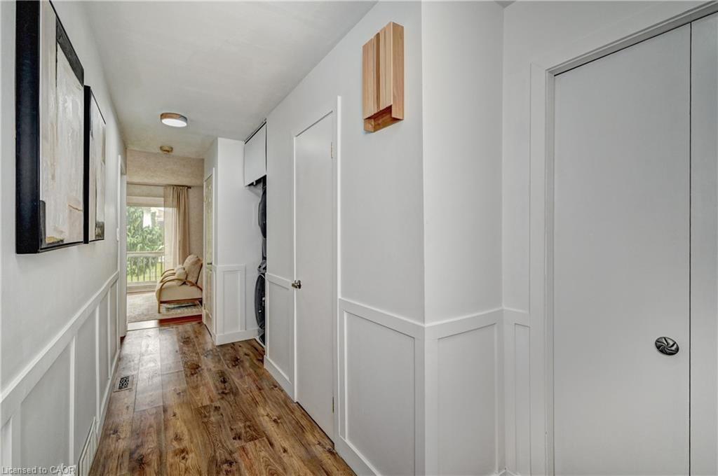 39 Southwood Drive, Kitchener, ON - Indoor Photo Showing Other Room