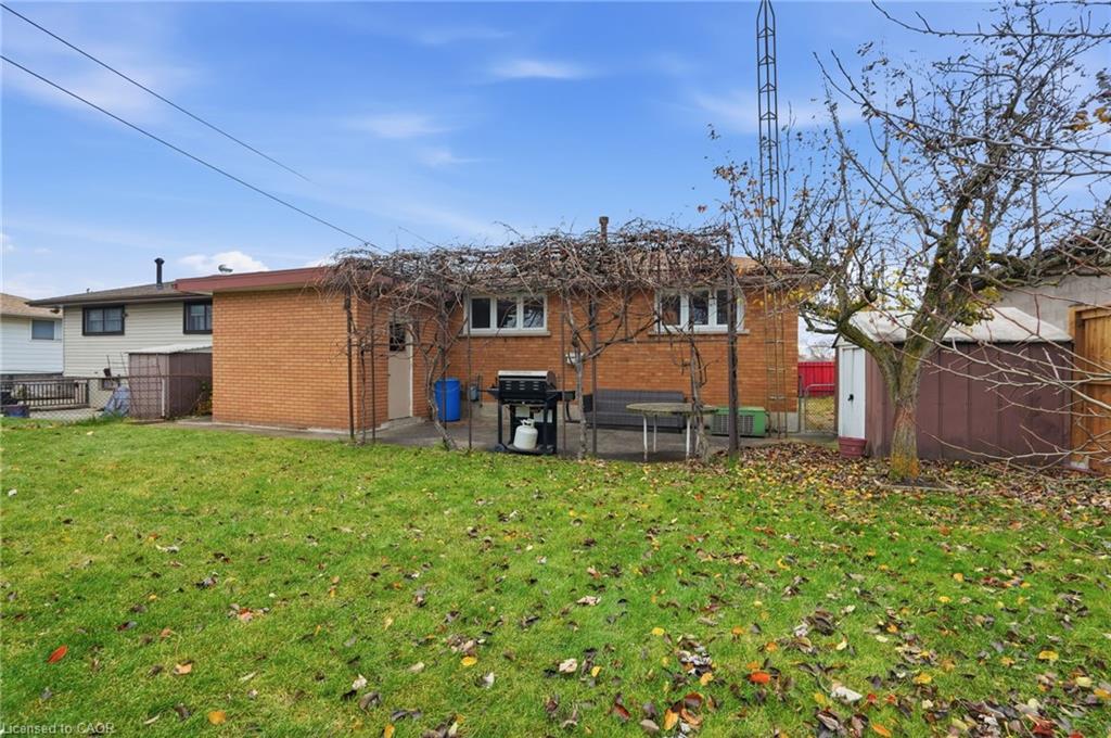 131 Nash Road N, Hamilton, ON - Outdoor