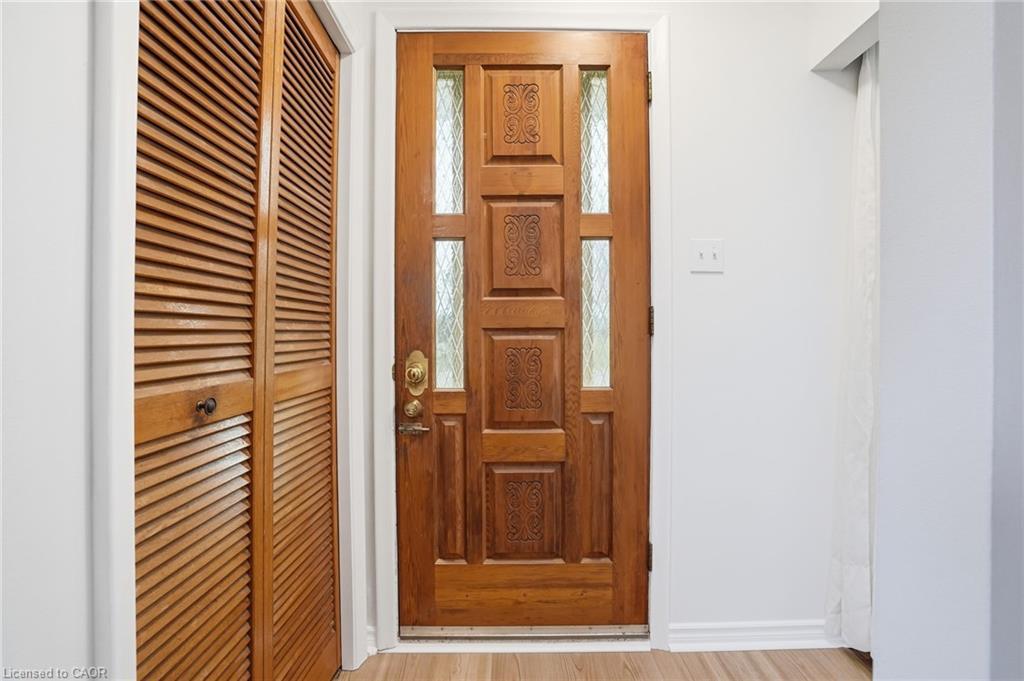 131 Nash Road N, Hamilton, ON - With Exterior