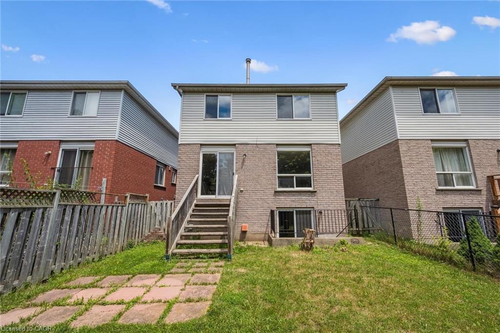 71 Moss Place, Guelph, ON - Outdoor With Exterior