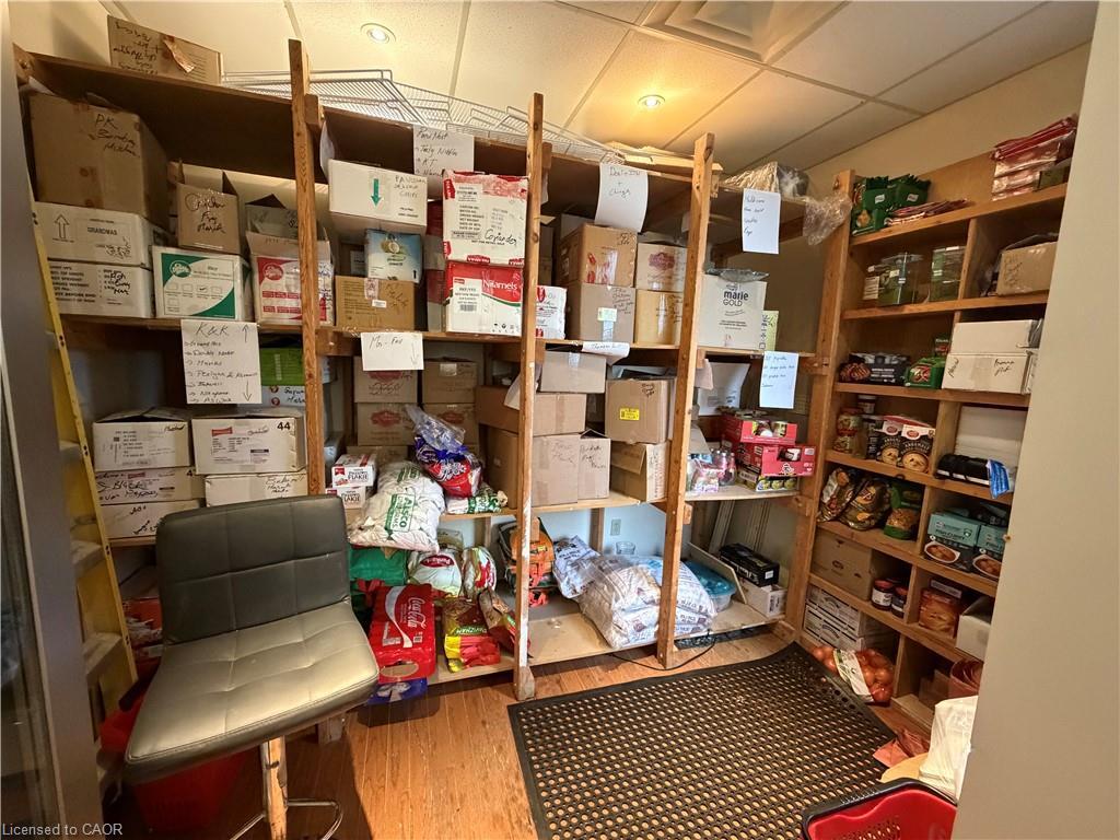 815 Weber Street E, Kitchener, ON