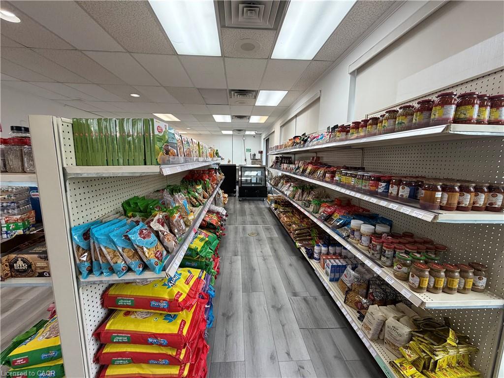 815 Weber Street E, Kitchener, ON