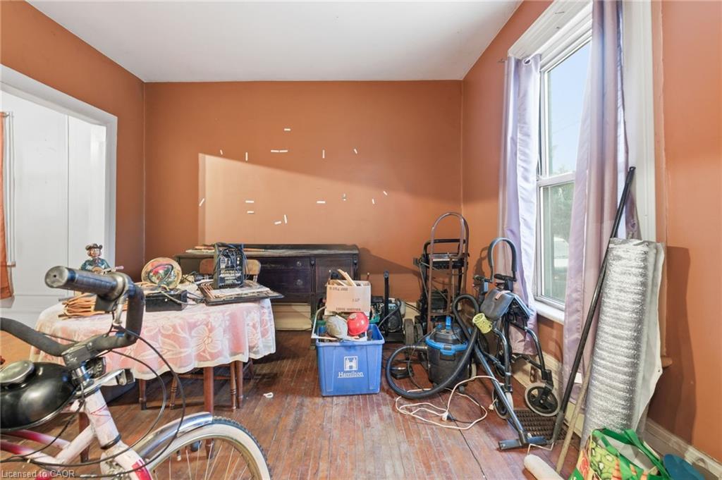 42 Burlington Street E, Hamilton, ON - Indoor Photo Showing Other Room
