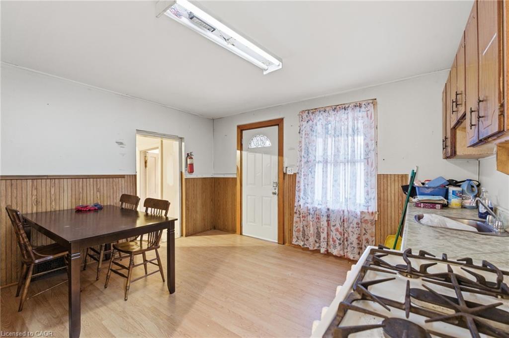 42 Burlington Street E, Hamilton, ON - Indoor