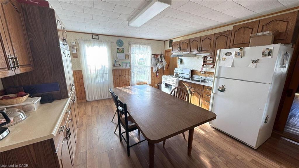 226 Norfolk County 28 Road, Langton, ON - Indoor