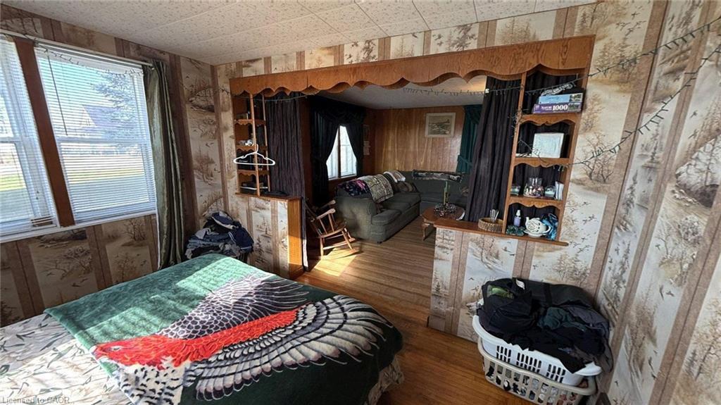 226 Norfolk County 28 Road, Langton, ON - Indoor Photo Showing Bedroom