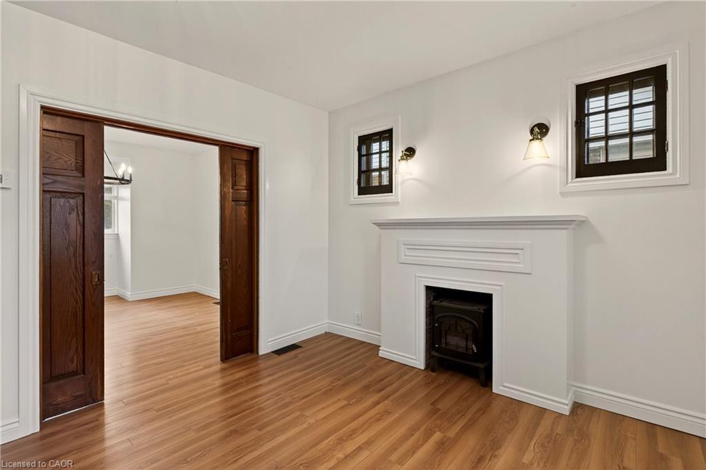 28 Alpine Avenue, Hamilton, ON - Indoor With Fireplace