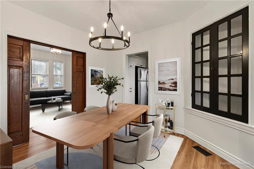 28 Alpine Avenue, Hamilton, ON - Indoor