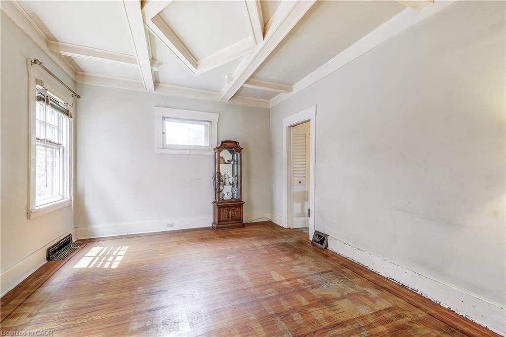 182 Balmoral Avenue S, Hamilton, ON - Indoor Photo Showing Other Room