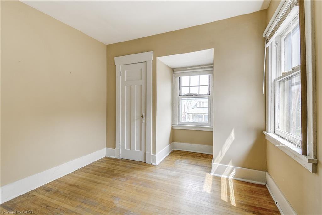 182 Balmoral Avenue S, Hamilton, ON - Indoor Photo Showing Other Room
