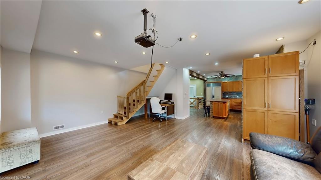 94 Mill Street, Uxbridge, ON - Indoor