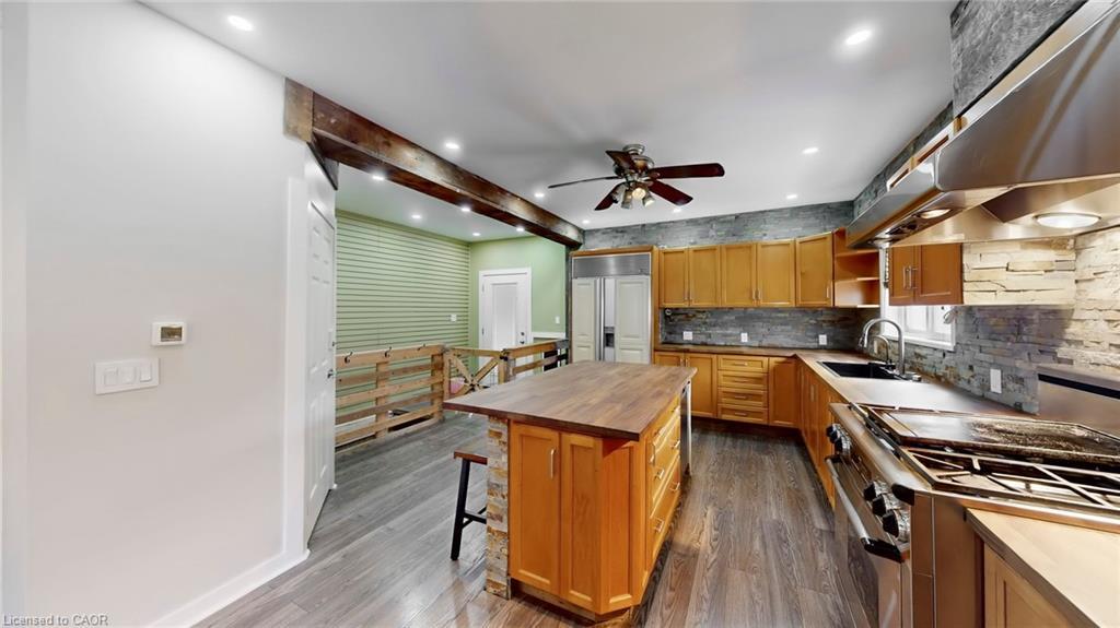 94 Mill Street, Uxbridge, ON - Indoor Photo Showing Kitchen