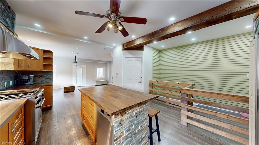94 Mill Street, Uxbridge, ON - Indoor Photo Showing Kitchen