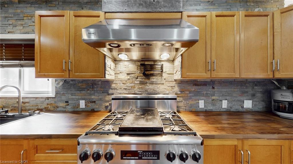 94 Mill Street, Uxbridge, ON - Indoor Photo Showing Kitchen
