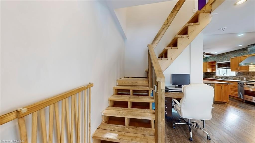 94 Mill Street, Uxbridge, ON - Indoor Photo Showing Other Room