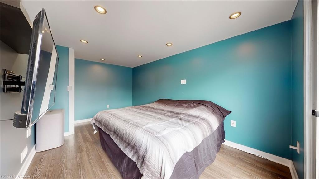 94 Mill Street, Uxbridge, ON - Indoor Photo Showing Bedroom