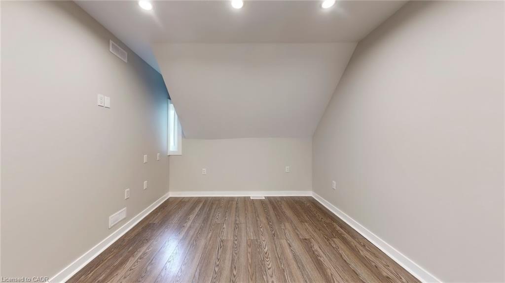 94 Mill Street, Uxbridge, ON - Indoor Photo Showing Other Room