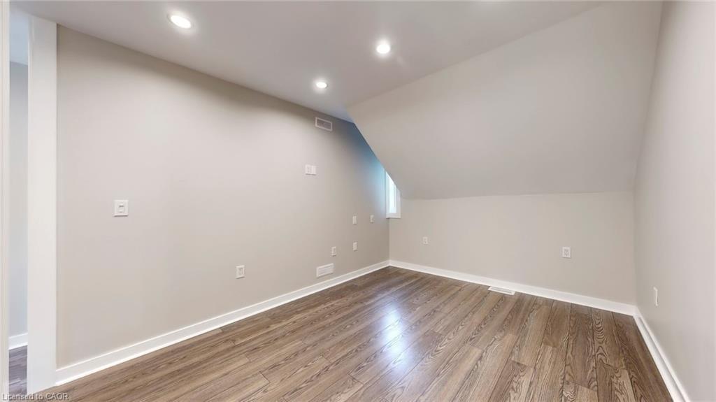 94 Mill Street, Uxbridge, ON - Indoor Photo Showing Other Room