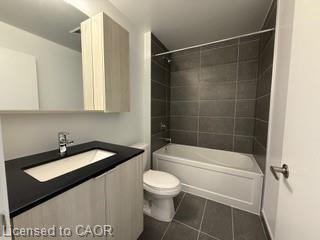 902-2088 James Street, Burlington, ON - Indoor Photo Showing Bathroom
