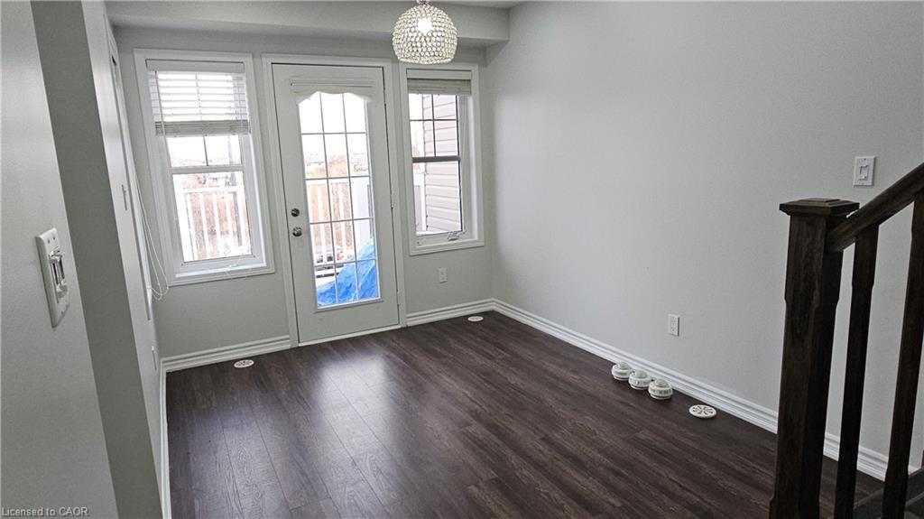 111 Glenvista Drive, Kitchener, ON - Indoor Photo Showing Other Room