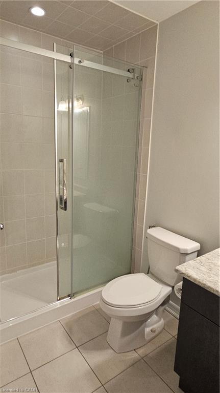 111 Glenvista Drive, Kitchener, ON - Indoor Photo Showing Bathroom