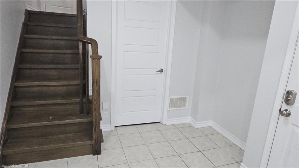 111 Glenvista Drive, Kitchener, ON - Indoor Photo Showing Other Room