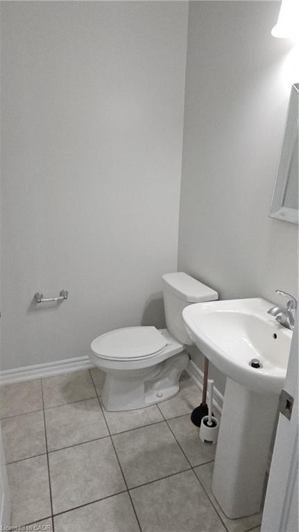111 Glenvista Drive, Kitchener, ON - Indoor Photo Showing Bathroom