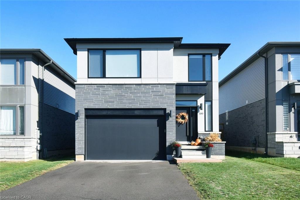 100 Bedrock Drive, Hamilton, ON - Outdoor