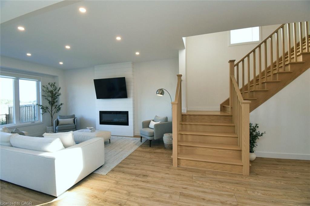 100 Bedrock Drive, Hamilton, ON - Indoor With Fireplace