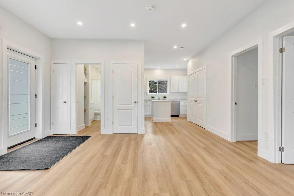 C-67 Kimberly Crescent, Kitchener, ON - Indoor Photo Showing Other Room