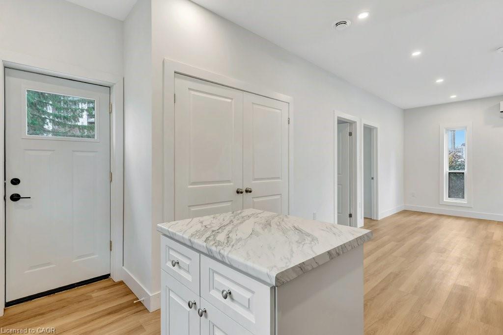 C-67 Kimberly Crescent, Kitchener, ON - Indoor Photo Showing Other Room