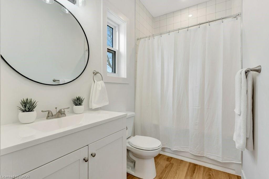 C-67 Kimberly Crescent, Kitchener, ON - Indoor Photo Showing Bathroom