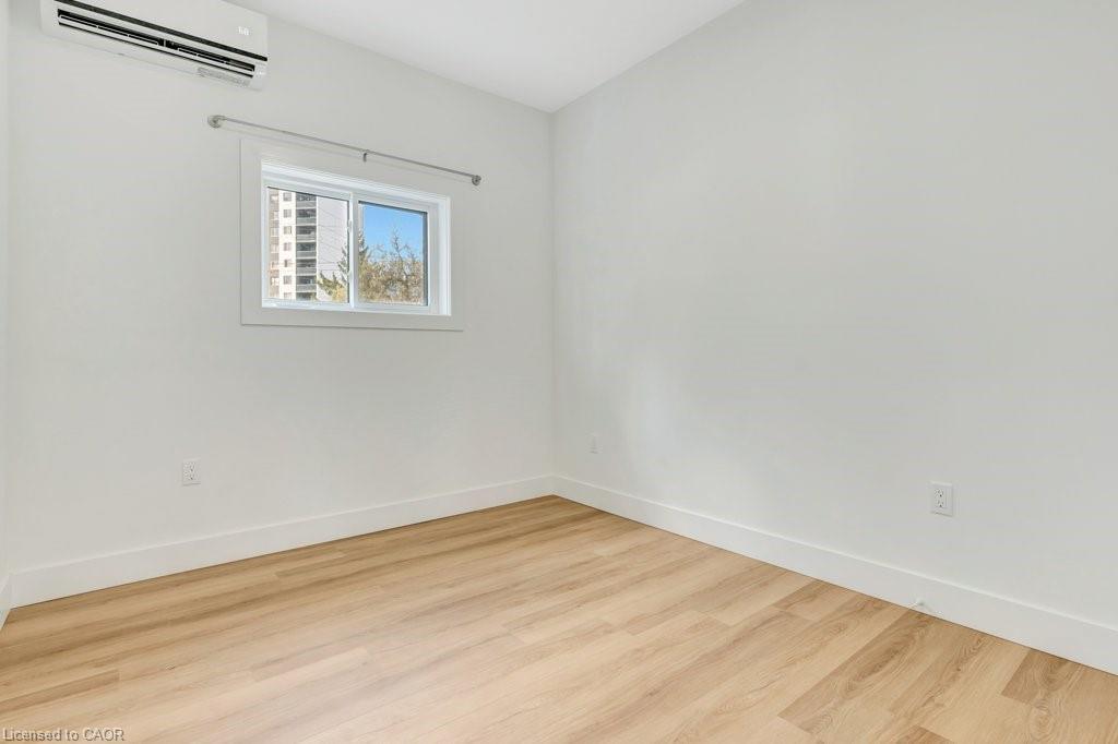 C-67 Kimberly Crescent, Kitchener, ON - Indoor Photo Showing Other Room