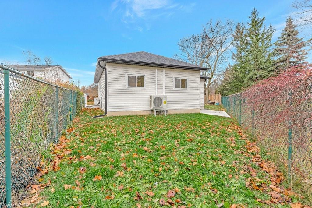 C-67 Kimberly Crescent, Kitchener, ON - Outdoor