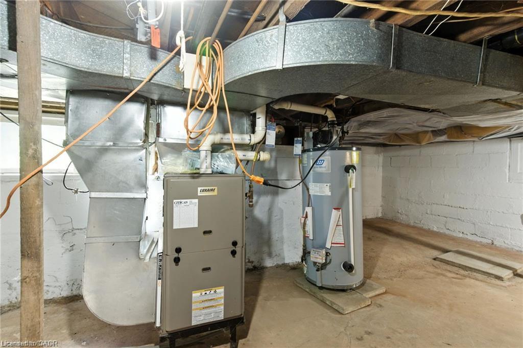 22 Worsley Road, Stoney Creek, ON - Indoor Photo Showing Basement