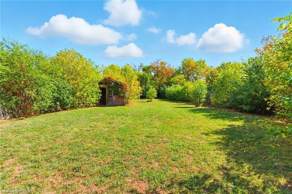 22 Worsley Road, Stoney Creek, ON - Outdoor