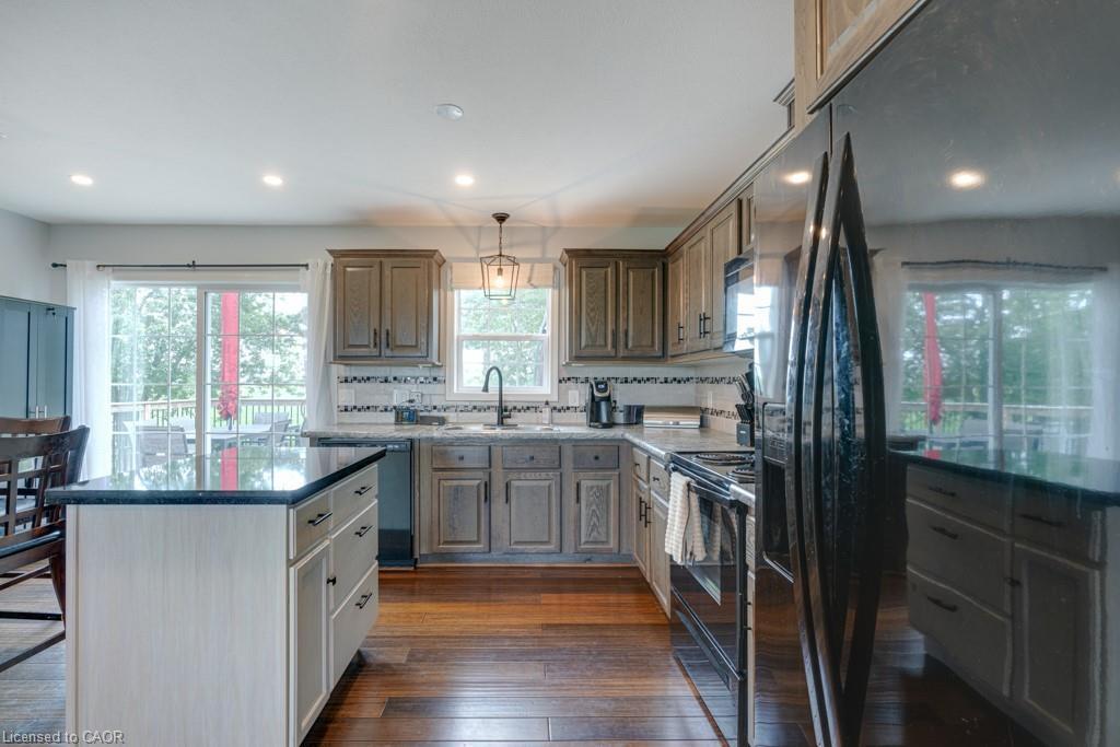 3318 #6 Highway, Hagersville, ON - Indoor Photo Showing Kitchen
