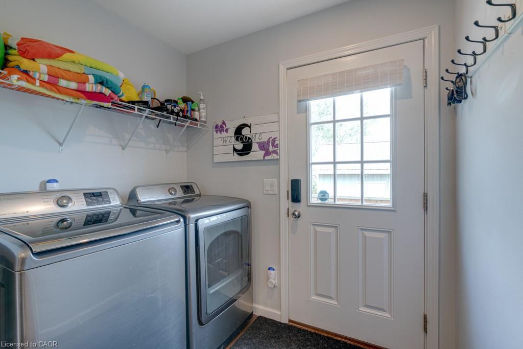 3318 #6 Highway, Hagersville, ON - Indoor Photo Showing Laundry Room