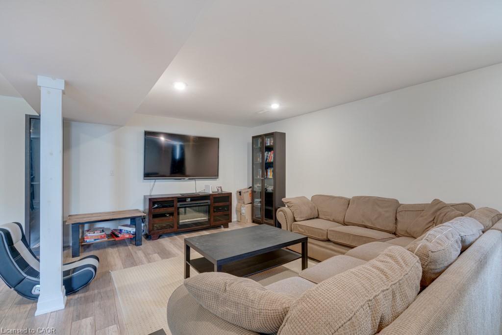 3318 #6 Highway, Hagersville, ON - Indoor Photo Showing Living Room