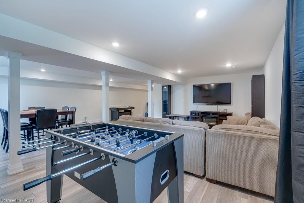 3318 #6 Highway, Hagersville, ON - Indoor Photo Showing Laundry Room